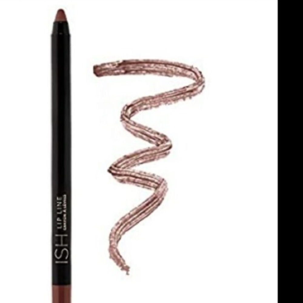 Ish Lip Line in Oh La La